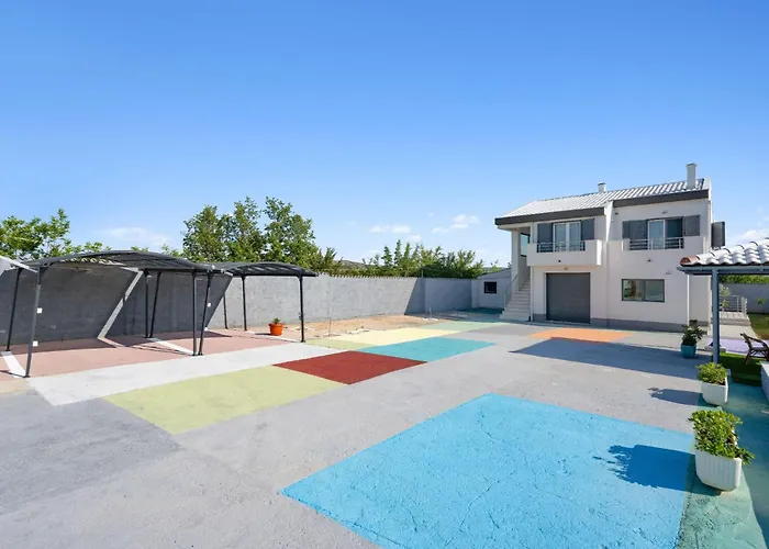 Eros Dom wakacyjny Szybenik